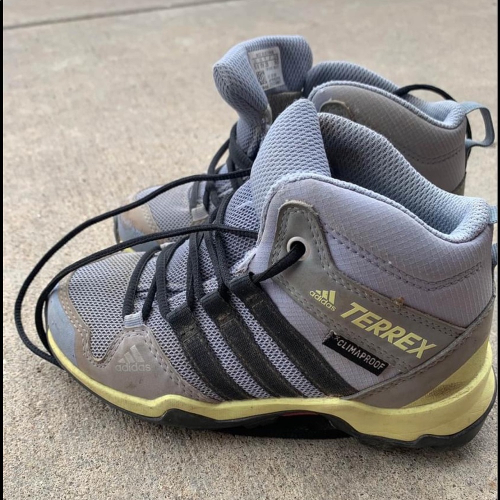 Kids adidas hiking shoe